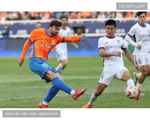 下家已定!瓦科下赛季去某南方球队,球迷怒批山东泰山留不住金靴